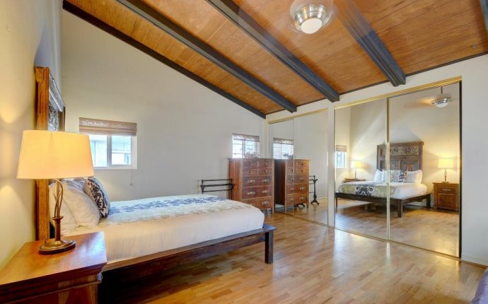 Bali Beach House | 3 BD Vacation Rental in San Diego, CA | Vacasa
