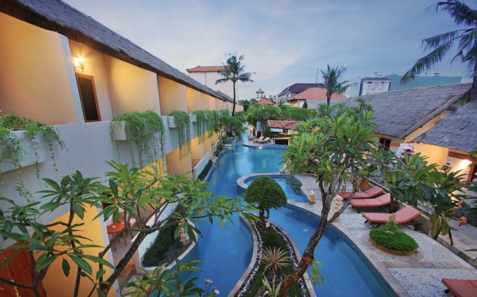 Kuta Lagoon Pool Villas, Legian, Indonesia - Booking.com