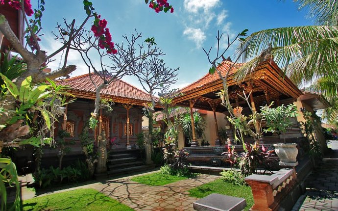 Panoramio - Photo of Balinese Traditional House