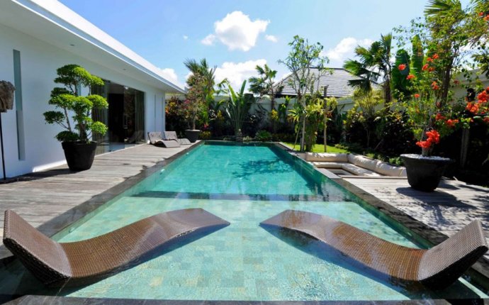 Villa Cantik in Seminyak - 3 bedrooms - BOOK NOW & SAVE | Bali